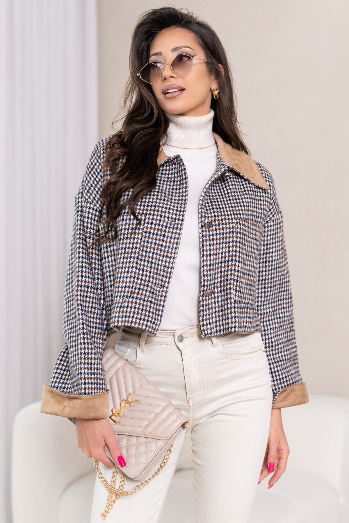 DSC_1738-4.jpg DSC_1738-4.jpg