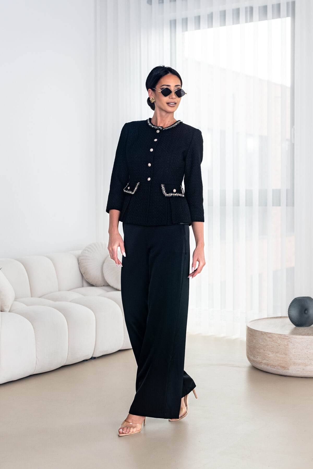 DSC_8606-4.jpg DSC_8606-4.jpg